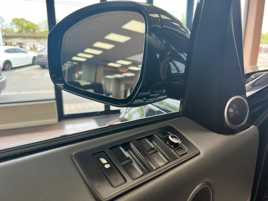 2015 Land Rover Range Rover Sport 4WD 4dr HSE, available for sale in Massapequa Park, New York | Power Motors East. Massapequa Park, New York 2015 Land Rover Range Rover Sport 4WD 4dr HSE, available for sale in Massapequa Park, New York | Power Motors East. Massapequa Park, New York