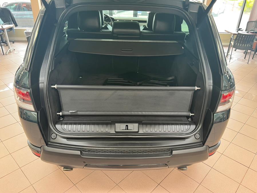 2015 Land Rover Range Rover Sport 4WD 4dr HSE, available for sale in Massapequa Park, New York | Power Motors East. Massapequa Park, New York 2015 Land Rover Range Rover Sport 4WD 4dr HSE, available for sale in Massapequa Park, New York | Power Motors East. Massapequa Park, New York