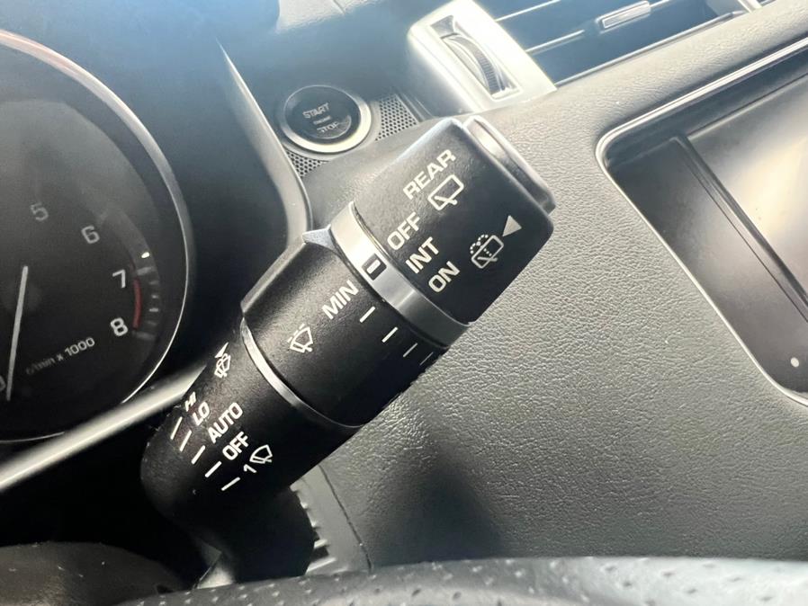 2015 Land Rover Range Rover Sport 4WD 4dr HSE, available for sale in Massapequa Park, New York | Power Motors East. Massapequa Park, New York 2015 Land Rover Range Rover Sport 4WD 4dr HSE, available for sale in Massapequa Park, New York | Power Motors East. Massapequa Park, New York