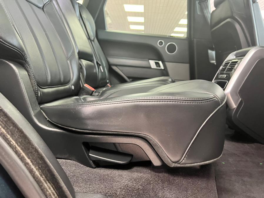 2015 Land Rover Range Rover Sport 4WD 4dr HSE, available for sale in Massapequa Park, New York | Power Motors East. Massapequa Park, New York 2015 Land Rover Range Rover Sport 4WD 4dr HSE, available for sale in Massapequa Park, New York | Power Motors East. Massapequa Park, New York