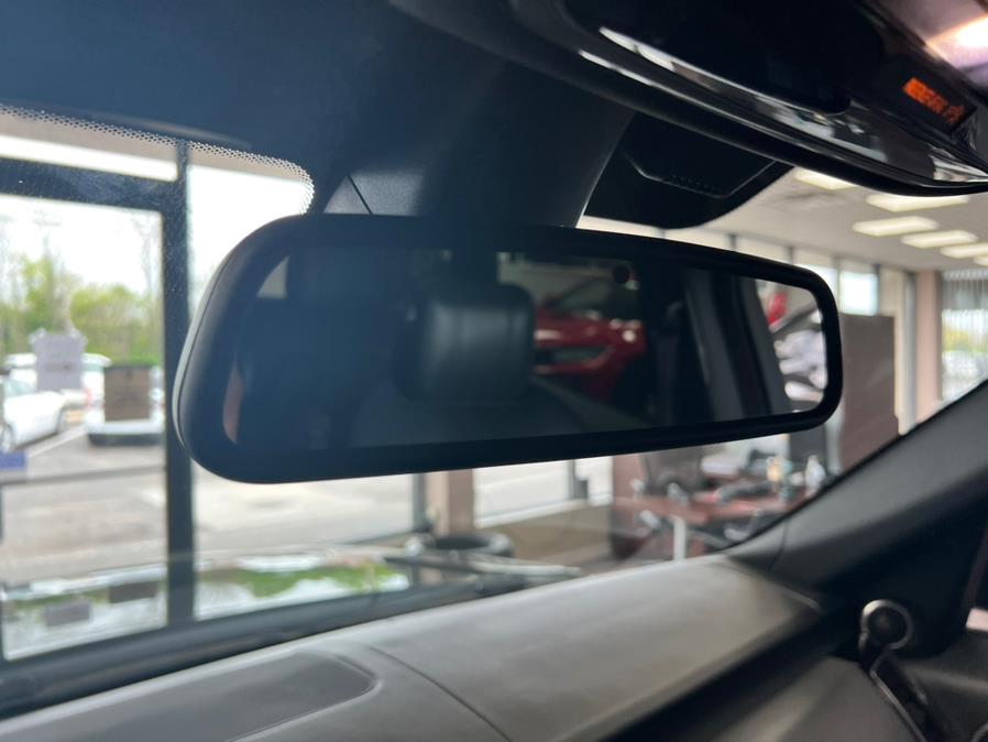 2015 Land Rover Range Rover Sport 4WD 4dr HSE, available for sale in Massapequa Park, New York | Power Motors East. Massapequa Park, New York 2015 Land Rover Range Rover Sport 4WD 4dr HSE, available for sale in Massapequa Park, New York | Power Motors East. Massapequa Park, New York