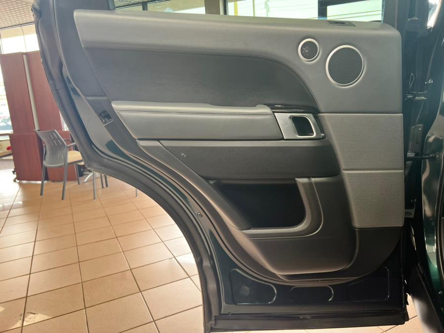 2015 Land Rover Range Rover Sport 4WD 4dr HSE, available for sale in Massapequa Park, New York | Power Motors East. Massapequa Park, New York 2015 Land Rover Range Rover Sport 4WD 4dr HSE, available for sale in Massapequa Park, New York | Power Motors East. Massapequa Park, New York