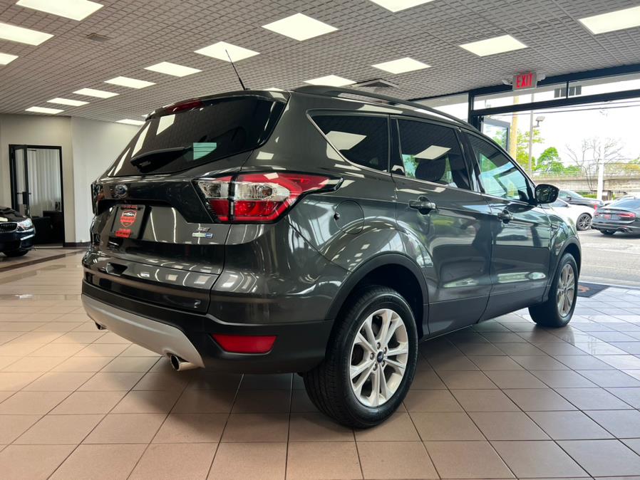 2018 Ford Escape SE 4WD, available for sale in Massapequa Park, New York | Power Motors East. Massapequa Park, New York 2018 Ford Escape SE 4WD, available for sale in Massapequa Park, New York | Power Motors East. Massapequa Park, New York