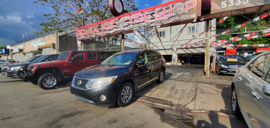 Used Nissan Pathfinder 4WD 4dr S 2013 | Rubber Bros Auto World. Brooklyn, New York Used Nissan Pathfinder 4WD 4dr S 2013 | Rubber Bros Auto World. Brooklyn, New York