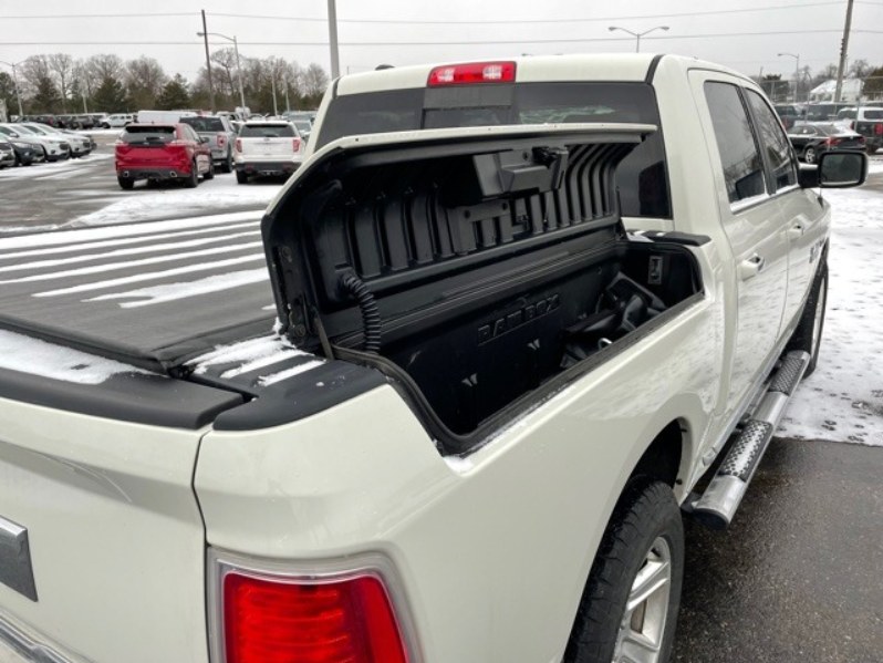 Used Ram 1500 4WD Crew Cab 140.5" Limited 2016 | Car Valley Group. Jersey City, New Jersey Used Ram 1500 4WD Crew Cab 140.5" Limited 2016 | Car Valley Group. Jersey City, New Jersey
