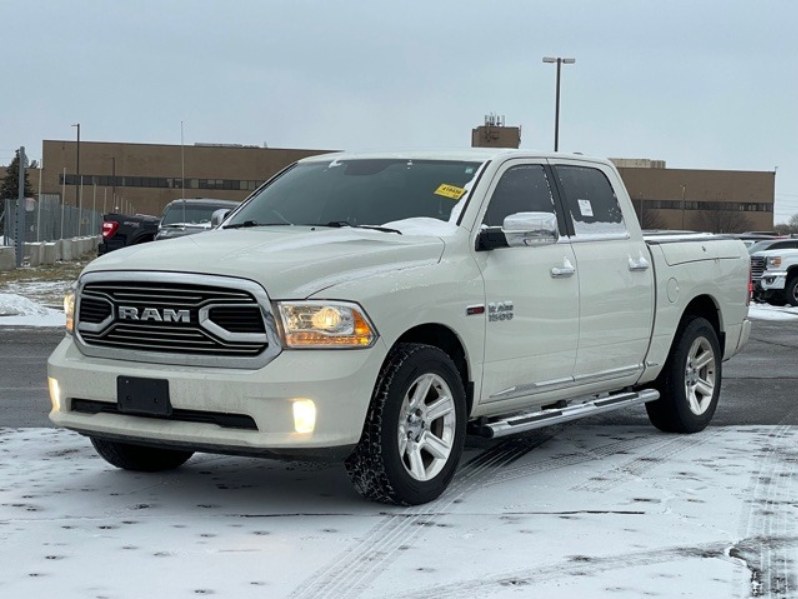 Used Ram 1500 4WD Crew Cab 140.5" Limited 2016 | Car Valley Group. Jersey City, New Jersey Used Ram 1500 4WD Crew Cab 140.5" Limited 2016 | Car Valley Group. Jersey City, New Jersey