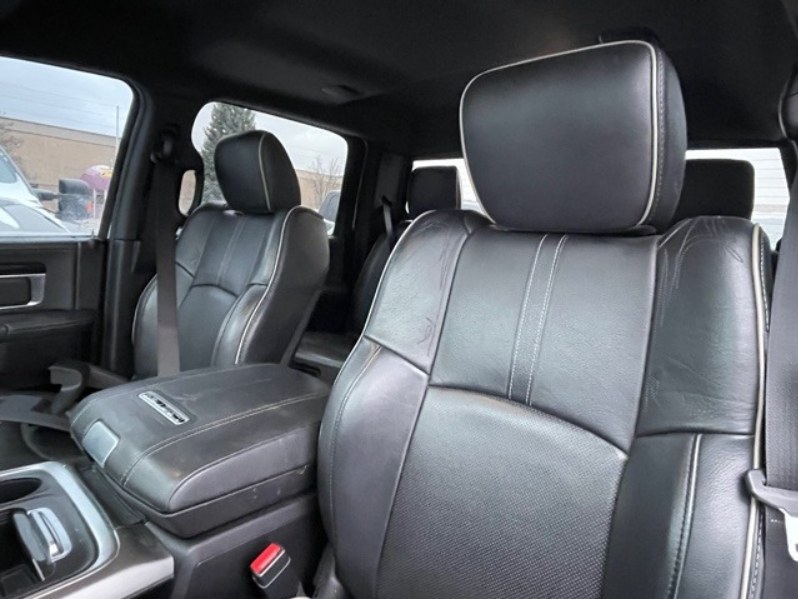 Used Ram 1500 4WD Crew Cab 140.5" Limited 2016 | Car Valley Group. Jersey City, New Jersey Used Ram 1500 4WD Crew Cab 140.5" Limited 2016 | Car Valley Group. Jersey City, New Jersey