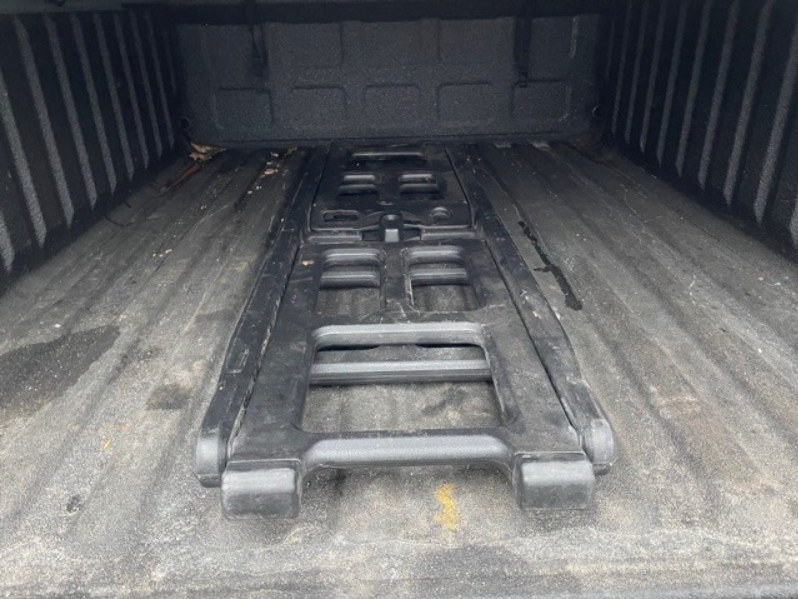 Used Ram 1500 4WD Crew Cab 140.5" Limited 2016 | Car Valley Group. Jersey City, New Jersey Used Ram 1500 4WD Crew Cab 140.5" Limited 2016 | Car Valley Group. Jersey City, New Jersey