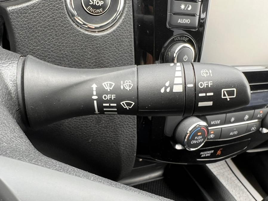 2020 Nissan Rogue AWD SV, available for sale in Linden, New Jersey | Champion Auto Sales. Linden, New Jersey 2020 Nissan Rogue AWD SV, available for sale in Linden, New Jersey | Champion Auto Sales. Linden, New Jersey