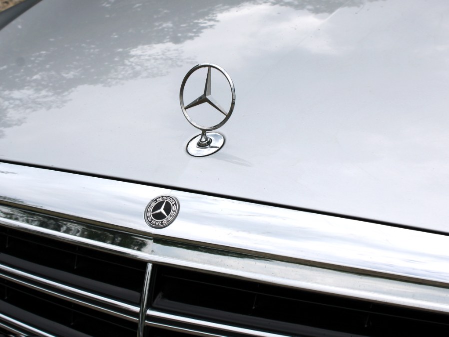 Used Mercedes-benz E-class E 300 2019 | Auto Expo Ent Inc.. Great Neck, New York Used Mercedes-benz E-class E 300 2019 | Auto Expo Ent Inc.. Great Neck, New York