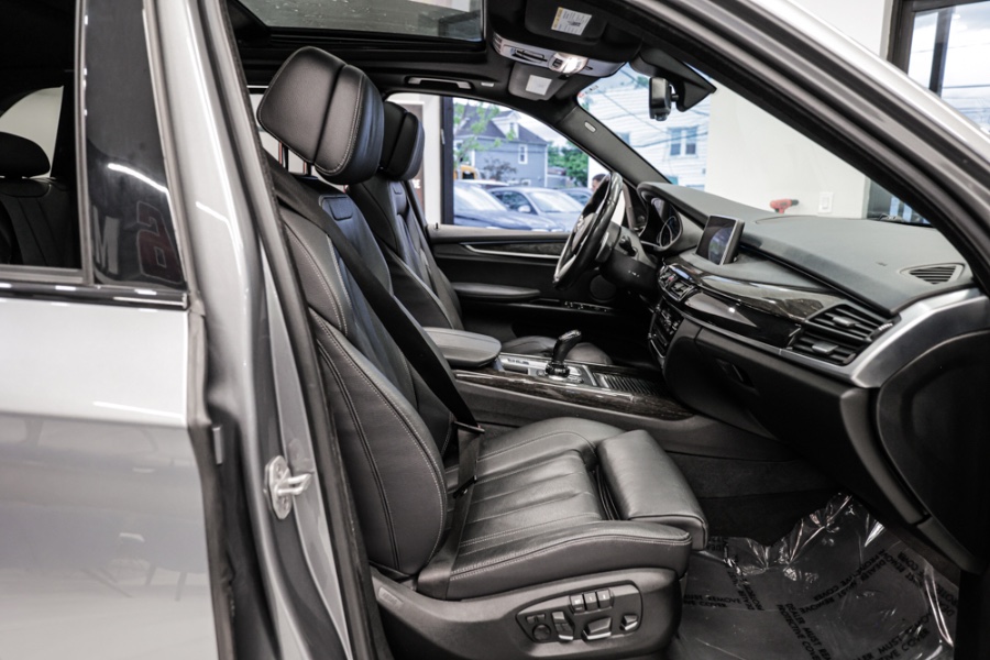 2018 BMW X5 xDrive35i Sports Activity Vehicle, available for sale in ELMONT, New York | 26 Motors Long Island. ELMONT, New York 2018 BMW X5 xDrive35i Sports Activity Vehicle, available for sale in ELMONT, New York | 26 Motors Long Island. ELMONT, New York