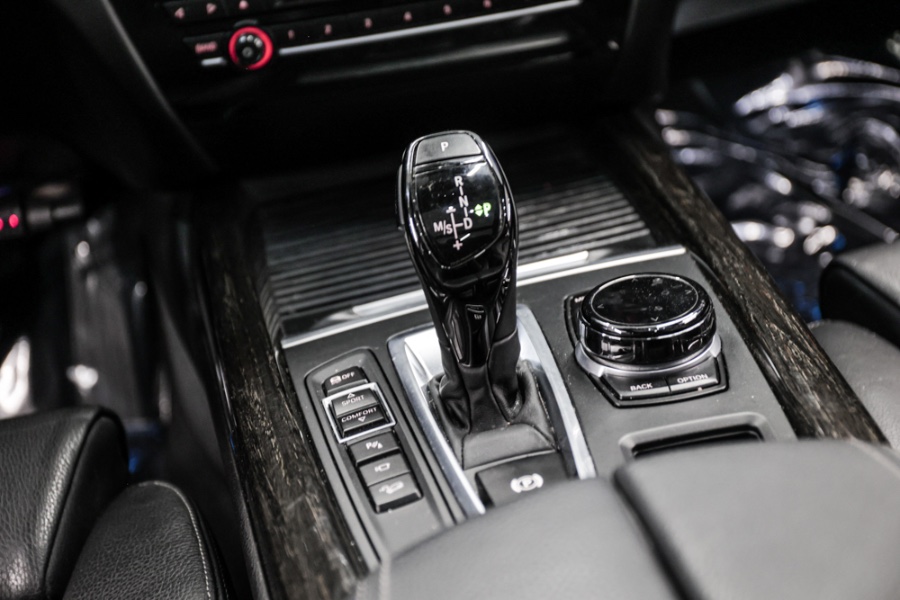 2018 BMW X5 xDrive35i Sports Activity Vehicle, available for sale in ELMONT, New York | 26 Motors Long Island. ELMONT, New York 2018 BMW X5 xDrive35i Sports Activity Vehicle, available for sale in ELMONT, New York | 26 Motors Long Island. ELMONT, New York