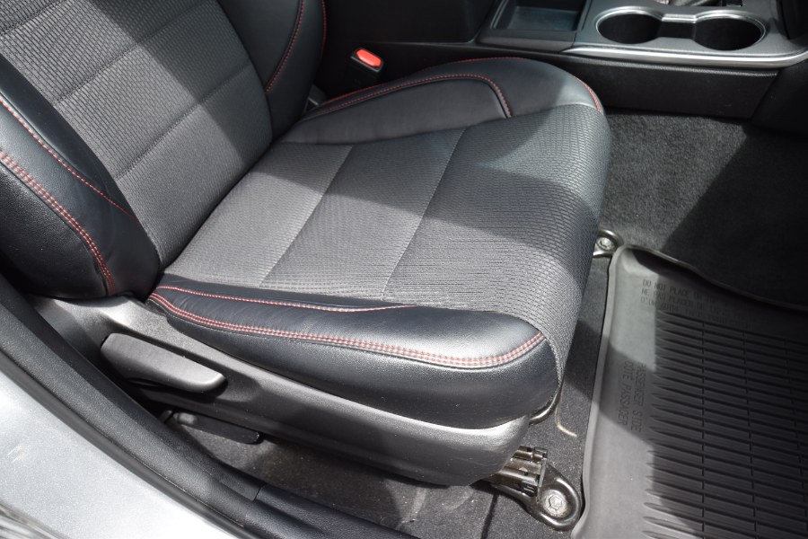 Used Toyota Camry SE Automatic 2017 | Highline Car Connection. Waterbury, Connecticut Used Toyota Camry SE Automatic 2017 | Highline Car Connection. Waterbury, Connecticut
