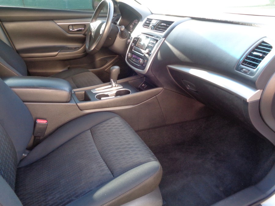 2017 Nissan Altima 2.5 SV Sedan, available for sale in Valley Stream, New York | NY Auto Traders. Valley Stream, New York 2017 Nissan Altima 2.5 SV Sedan, available for sale in Valley Stream, New York | NY Auto Traders. Valley Stream, New York