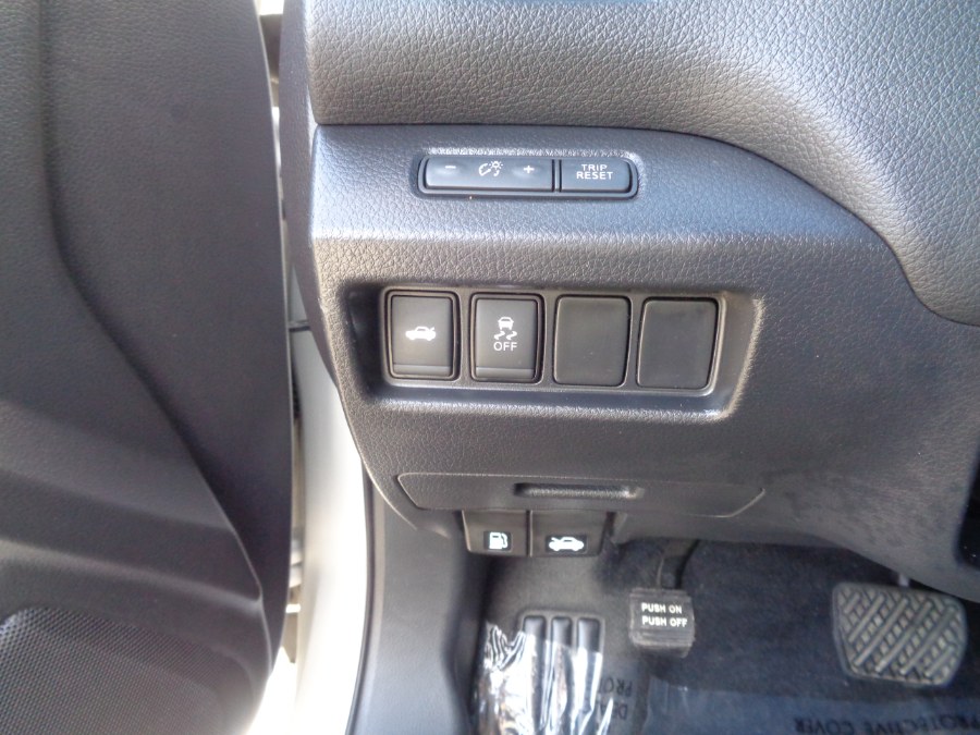2017 Nissan Altima 2.5 SV Sedan, available for sale in Valley Stream, New York | NY Auto Traders. Valley Stream, New York 2017 Nissan Altima 2.5 SV Sedan, available for sale in Valley Stream, New York | NY Auto Traders. Valley Stream, New York