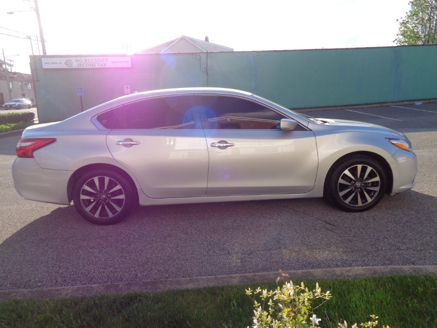 2017 Nissan Altima 2.5 SV Sedan, available for sale in Valley Stream, New York | NY Auto Traders. Valley Stream, New York 2017 Nissan Altima 2.5 SV Sedan, available for sale in Valley Stream, New York | NY Auto Traders. Valley Stream, New York