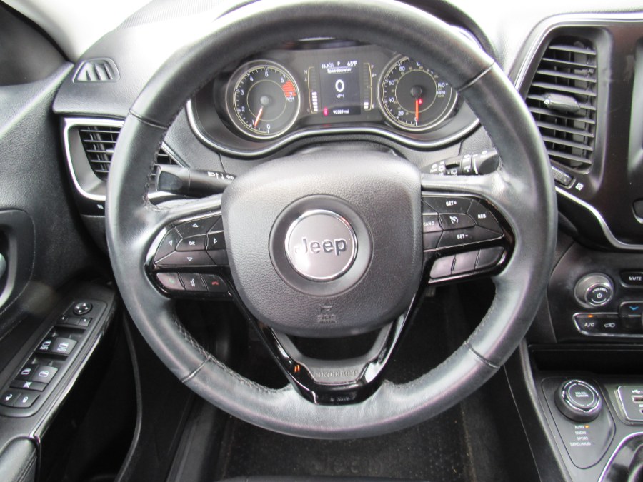 2019 Jeep Cherokee Latitude Plus, available for sale in Worcester, Massachusetts | Hilario's Auto Sales Inc.. Worcester, Massachusetts 2019 Jeep Cherokee Latitude Plus, available for sale in Worcester, Massachusetts | Hilario's Auto Sales Inc.. Worcester, Massachusetts