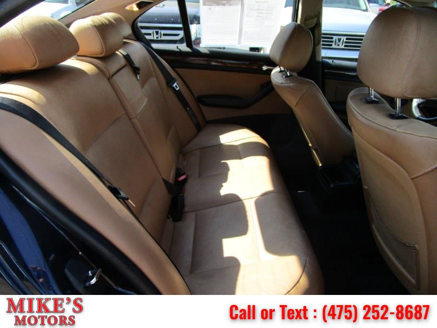 Used BMW 3 Series 325xi 4dr Sdn AWD 2004 | Mike's Motors LLC. Stratford, Connecticut Used BMW 3 Series 325xi 4dr Sdn AWD 2004 | Mike's Motors LLC. Stratford, Connecticut