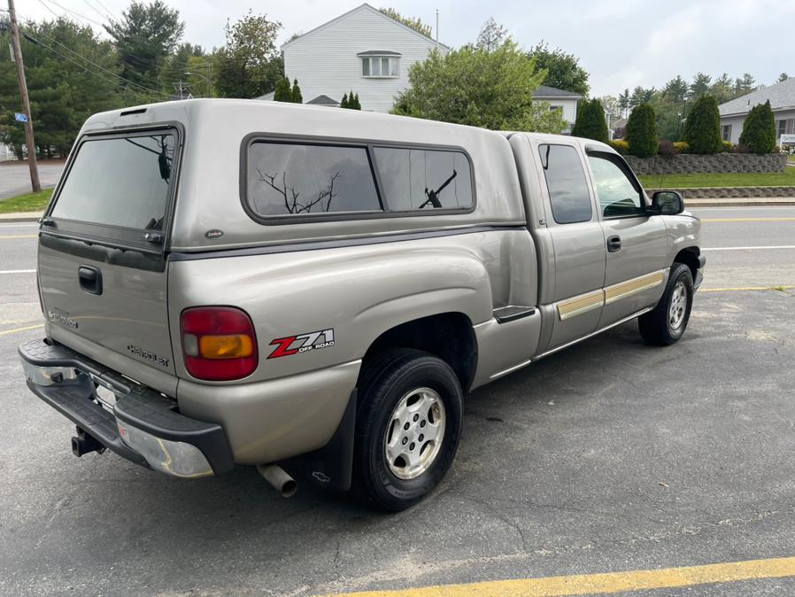 Used Chevrolet Silverado 1500 Ext Cab 143.5" WB 4WD LT 2003 | A & A Auto Sales. Leominster, Massachusetts