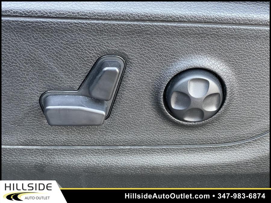 Used Ram 1500 Big Horn/Lone Star 2019 | Hillside Auto Outlet. Jamaica, New York Used Ram 1500 Big Horn/Lone Star 2019 | Hillside Auto Outlet. Jamaica, New York