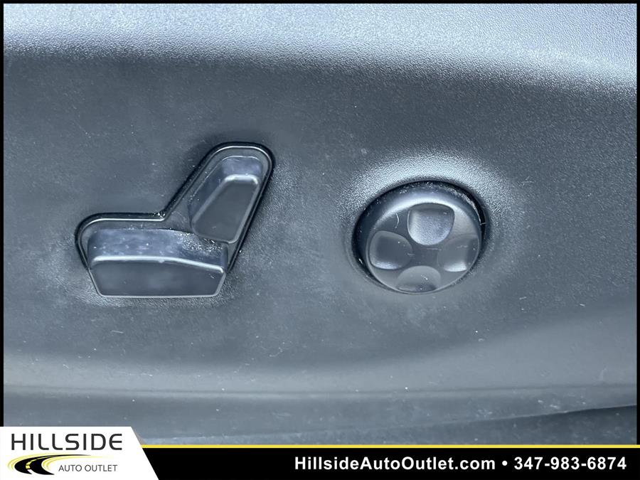 Used Chrysler Voyager LXI 2020 | Hillside Auto Outlet. Jamaica, New York Used Chrysler Voyager LXI 2020 | Hillside Auto Outlet. Jamaica, New York