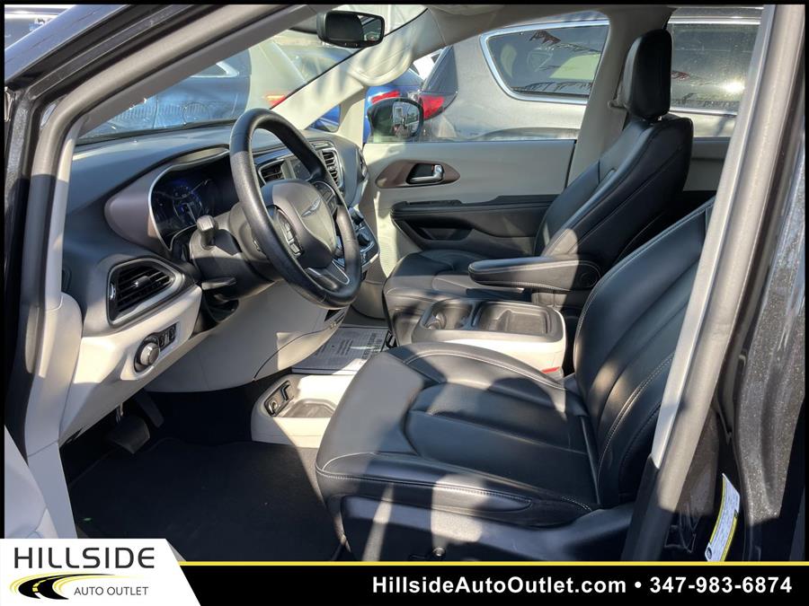 Used Chrysler Voyager LXI 2020 | Hillside Auto Outlet. Jamaica, New York Used Chrysler Voyager LXI 2020 | Hillside Auto Outlet. Jamaica, New York