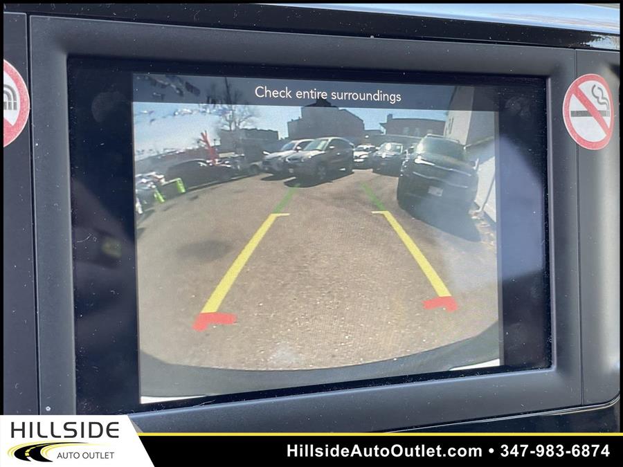 Used Chrysler Pacifica Touring L 2020 | Hillside Auto Outlet. Jamaica, New York Used Chrysler Pacifica Touring L 2020 | Hillside Auto Outlet. Jamaica, New York