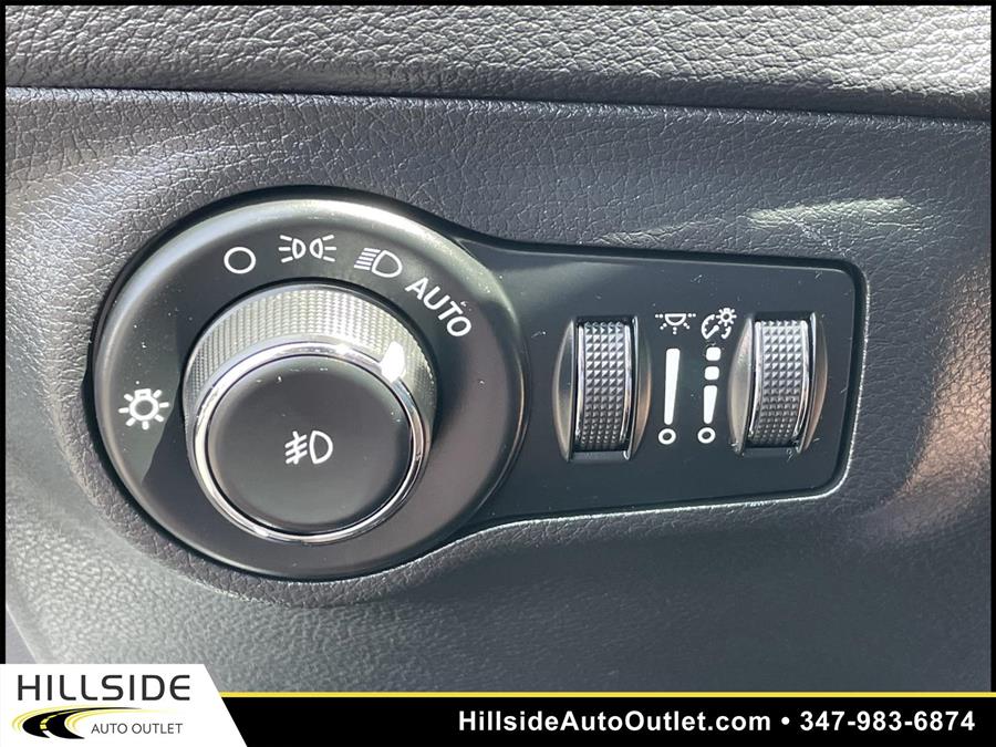 Used Jeep Compass Latitude 2020 | Hillside Auto Outlet. Jamaica, New York Used Jeep Compass Latitude 2020 | Hillside Auto Outlet. Jamaica, New York