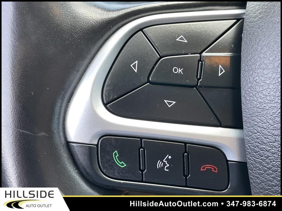 Used Jeep Compass Latitude 2020 | Hillside Auto Outlet. Jamaica, New York Used Jeep Compass Latitude 2020 | Hillside Auto Outlet. Jamaica, New York