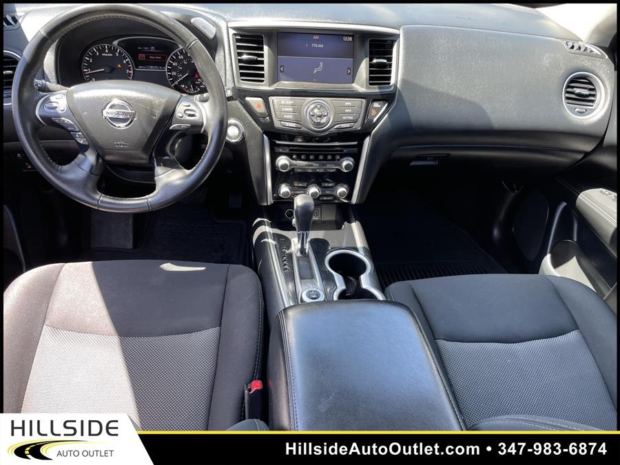 Used Nissan Pathfinder SV 2019 | Hillside Auto Outlet. Jamaica, New York Used Nissan Pathfinder SV 2019 | Hillside Auto Outlet. Jamaica, New York