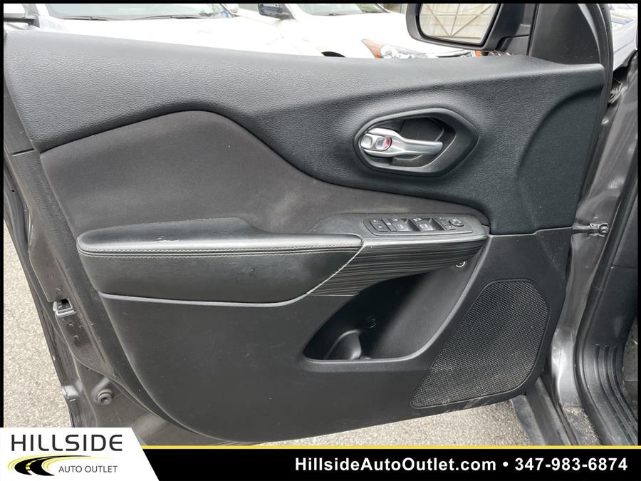 Used Jeep Cherokee Latitude 2015 | Hillside Auto Outlet. Jamaica, New York Used Jeep Cherokee Latitude 2015 | Hillside Auto Outlet. Jamaica, New York