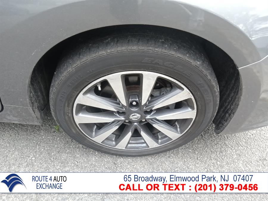 Used Nissan Altima 2.5 SL Sedan 2017 | Route 4 Auto Exchange. Elmwood Park, New Jersey Used Nissan Altima 2.5 SL Sedan 2017 | Route 4 Auto Exchange. Elmwood Park, New Jersey