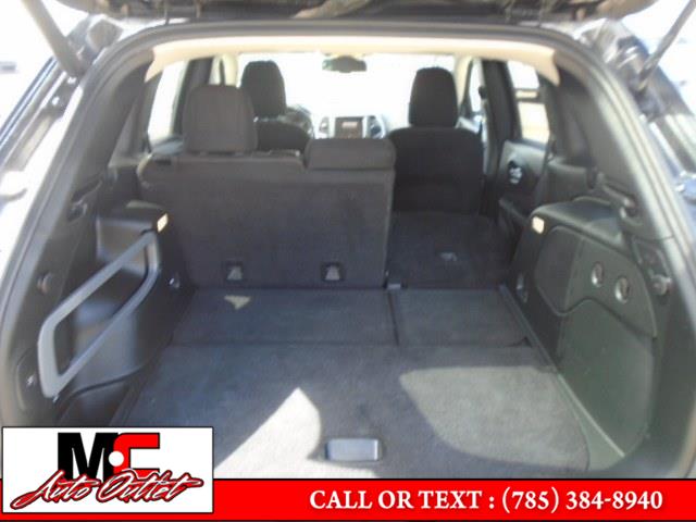 2016 Jeep Cherokee 4WD 4dr Altitude, available for sale in Colby, Kansas | M C Auto Outlet Inc. Colby, Kansas 2016 Jeep Cherokee 4WD 4dr Altitude, available for sale in Colby, Kansas | M C Auto Outlet Inc. Colby, Kansas