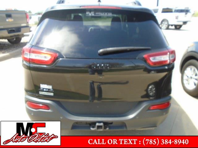 2016 Jeep Cherokee 4WD 4dr Altitude, available for sale in Colby, Kansas | M C Auto Outlet Inc. Colby, Kansas 2016 Jeep Cherokee 4WD 4dr Altitude, available for sale in Colby, Kansas | M C Auto Outlet Inc. Colby, Kansas