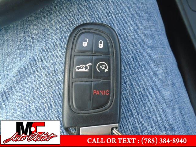 2016 Jeep Cherokee 4WD 4dr Altitude, available for sale in Colby, Kansas | M C Auto Outlet Inc. Colby, Kansas 2016 Jeep Cherokee 4WD 4dr Altitude, available for sale in Colby, Kansas | M C Auto Outlet Inc. Colby, Kansas