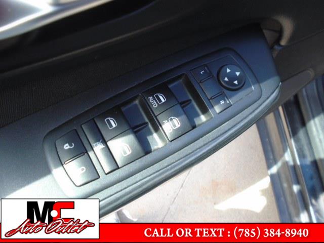 2016 Jeep Cherokee 4WD 4dr Altitude, available for sale in Colby, Kansas | M C Auto Outlet Inc. Colby, Kansas 2016 Jeep Cherokee 4WD 4dr Altitude, available for sale in Colby, Kansas | M C Auto Outlet Inc. Colby, Kansas