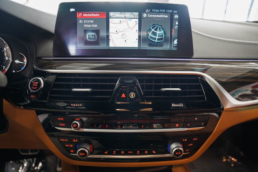 Used BMW 5 Series ///M Sport Pkg 540i xDrive Sedan 2018 | Jamaica 26 Motors. Hollis, New York Used BMW 5 Series ///M Sport Pkg 540i xDrive Sedan 2018 | Jamaica 26 Motors. Hollis, New York