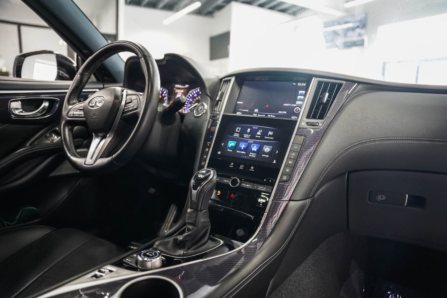 Used INFINITI Q60 Silver Sport SPORT AWD 2018 | Jamaica 26 Motors. Hollis, New York Used INFINITI Q60 Silver Sport SPORT AWD 2018 | Jamaica 26 Motors. Hollis, New York