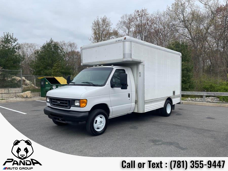 2006 Ford Econoline Commercial Cutaway E-450 Super Duty 176" WB DRW, available for sale in Abington, Massachusetts | Panda Auto Group. Abington, Massachusetts