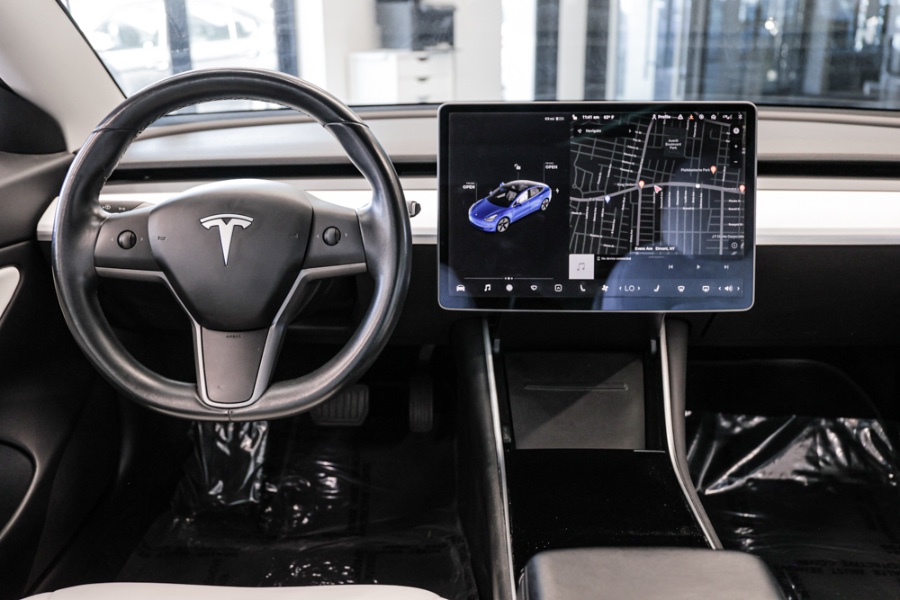 Used Tesla Model 3 Long Range AWD 2019 | 26 Motors Long Island. ELMONT, New York Used Tesla Model 3 Long Range AWD 2019 | 26 Motors Long Island. ELMONT, New York