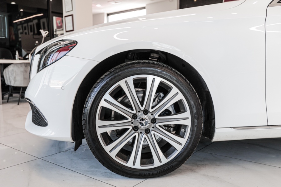 2018 Mercedes-Benz E-Class E 300 4MATIC Sedan, available for sale in ELMONT, New York | 26 Motors Long Island. ELMONT, New York 2018 Mercedes-Benz E-Class E 300 4MATIC Sedan, available for sale in ELMONT, New York | 26 Motors Long Island. ELMONT, New York