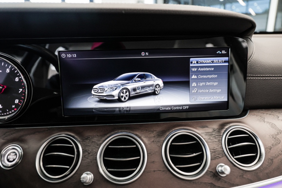2018 Mercedes-Benz E-Class E 300 4MATIC Sedan, available for sale in ELMONT, New York | 26 Motors Long Island. ELMONT, New York 2018 Mercedes-Benz E-Class E 300 4MATIC Sedan, available for sale in ELMONT, New York | 26 Motors Long Island. ELMONT, New York