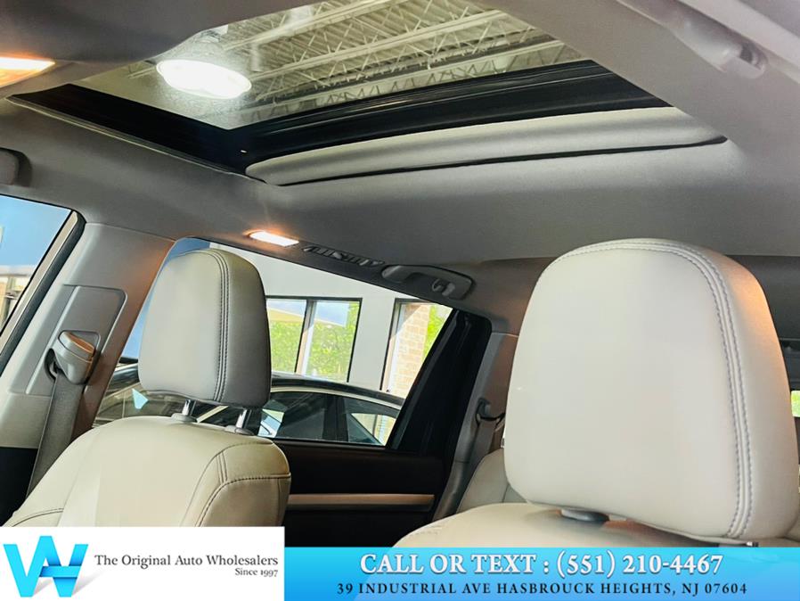 2018 Toyota Highlander XLE V6 AWD (Natl), available for sale in Lodi, New Jersey | AW Auto & Truck Wholesalers, Inc. Lodi, New Jersey 2018 Toyota Highlander XLE V6 AWD (Natl), available for sale in Lodi, New Jersey | AW Auto & Truck Wholesalers, Inc. Lodi, New Jersey
