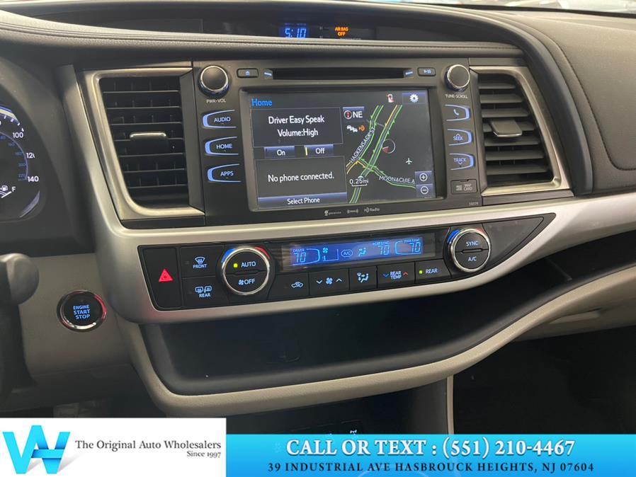 2018 Toyota Highlander XLE V6 AWD (Natl), available for sale in Lodi, New Jersey | AW Auto & Truck Wholesalers, Inc. Lodi, New Jersey 2018 Toyota Highlander XLE V6 AWD (Natl), available for sale in Lodi, New Jersey | AW Auto & Truck Wholesalers, Inc. Lodi, New Jersey