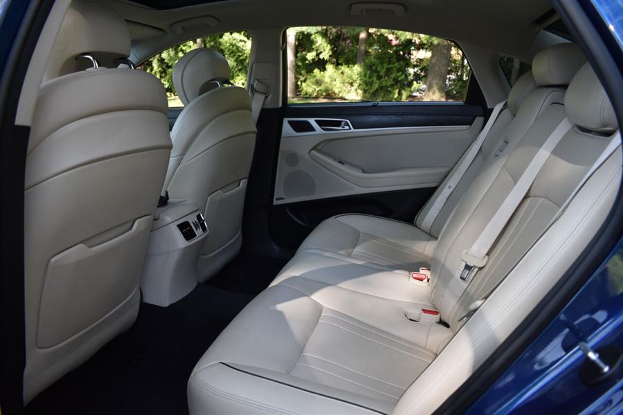 Used Hyundai Genesis 3.8 2016 | Camy Cars. Great Neck, New York Used Hyundai Genesis 3.8 2016 | Camy Cars. Great Neck, New York