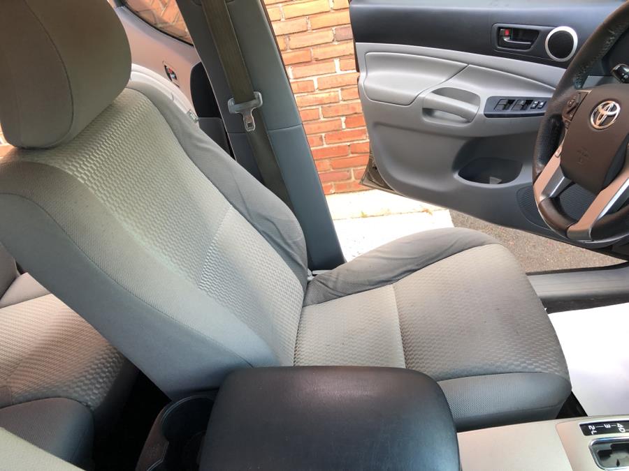 Used Toyota Tacoma 4WD Double Cab V6 Longbed 2014 | National Auto Brokers, Inc.. Waterbury, Connecticut Used Toyota Tacoma 4WD Double Cab V6 Longbed 2014 | National Auto Brokers, Inc.. Waterbury, Connecticut