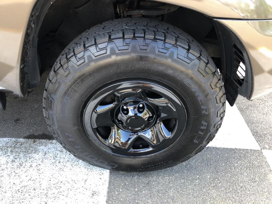 Used Toyota Tacoma 4WD Double Cab V6 Longbed 2014 | National Auto Brokers, Inc.. Waterbury, Connecticut Used Toyota Tacoma 4WD Double Cab V6 Longbed 2014 | National Auto Brokers, Inc.. Waterbury, Connecticut