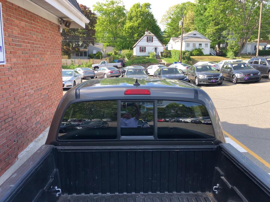 Used Toyota Tacoma 4WD Double Cab V6 Longbed 2014 | National Auto Brokers, Inc.. Waterbury, Connecticut Used Toyota Tacoma 4WD Double Cab V6 Longbed 2014 | National Auto Brokers, Inc.. Waterbury, Connecticut