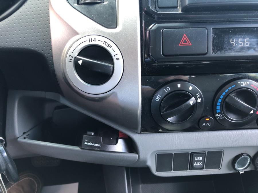 Used Toyota Tacoma 4WD Double Cab V6 Longbed 2014 | National Auto Brokers, Inc.. Waterbury, Connecticut Used Toyota Tacoma 4WD Double Cab V6 Longbed 2014 | National Auto Brokers, Inc.. Waterbury, Connecticut
