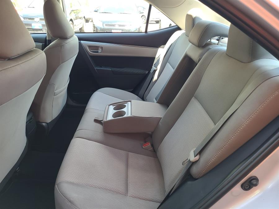 2015 Toyota Corolla 4dr Sedan LE, available for sale in Waterbury, Connecticut | National Auto Brokers, Inc.. Waterbury, Connecticut 2015 Toyota Corolla 4dr Sedan LE, available for sale in Waterbury, Connecticut | National Auto Brokers, Inc.. Waterbury, Connecticut